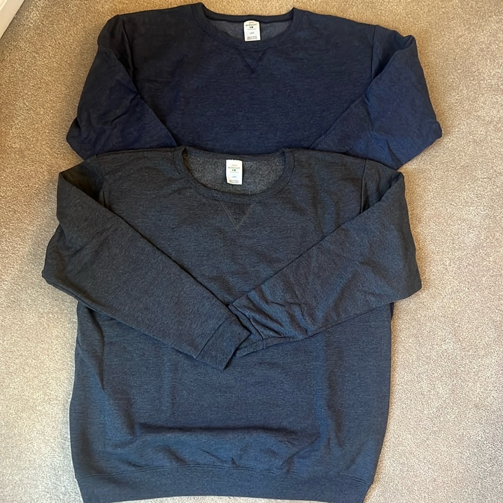 Set of 2 Hanes ladies sweatshirts